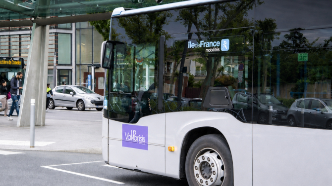 BUS 